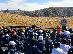 全校登山①.jpg