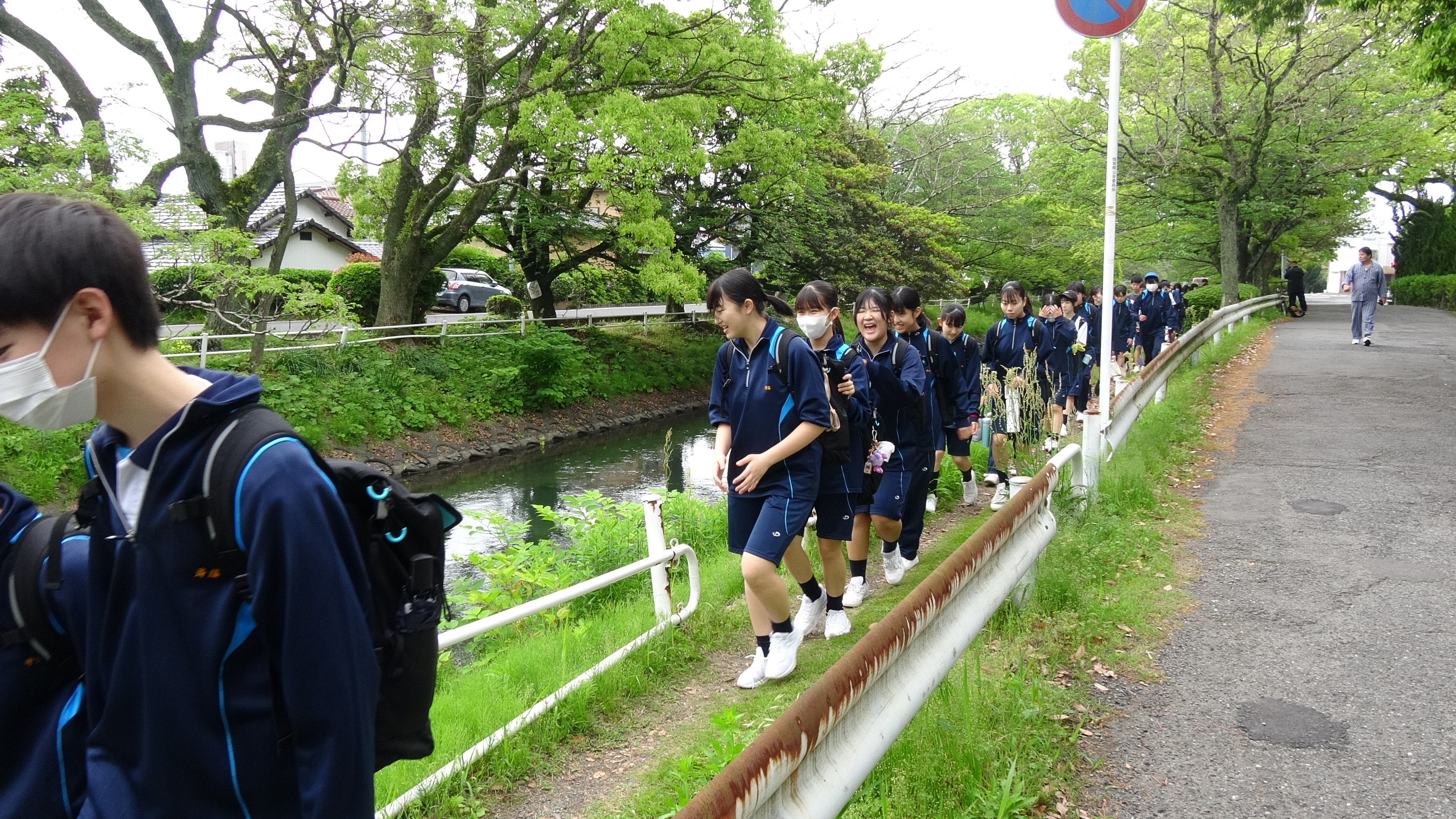 R６歓迎遠足２ (8).JPG